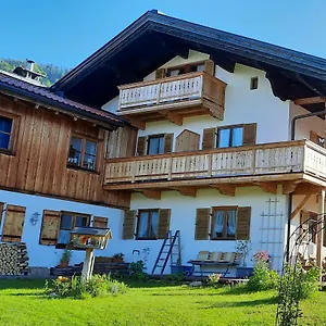 Gaestehaus Annemarie Reit im Winkl